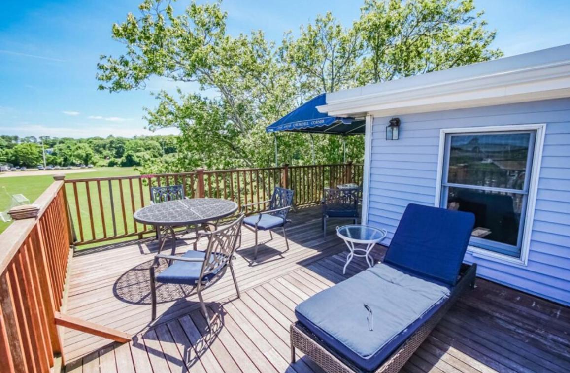 Harbor Landing Resort Vineyard Haven Exterior photo